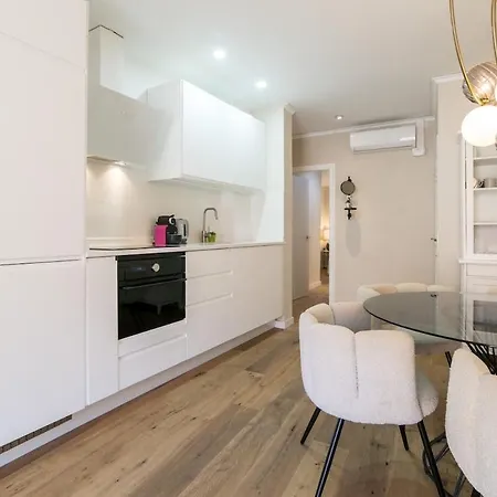 Apartmán District Key - Valencia, Jose Iturbi 10 *